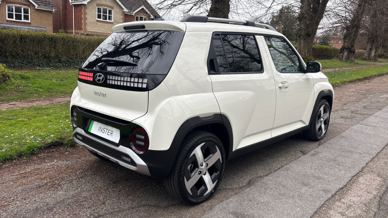 Hyundai INSTER 85kW 02 49kWh 5dr Auto Electric Hatchback